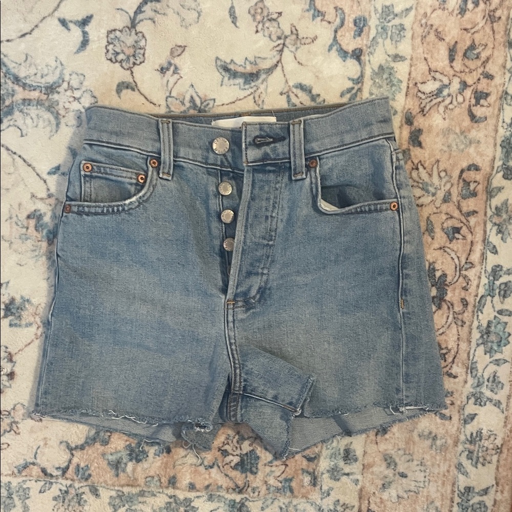 Aritzia Denim Forum 50s Arlo HR shorts